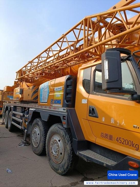 Buy XCMG XCT60L6-1 Used Crane / 1